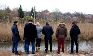 Члены инициативной группы проекта реабилитации реки Темерник посетили участок расчистки русла реки